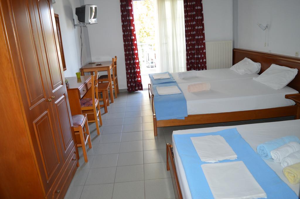 Galanis Studios And Apartments Platamonas Bagian luar foto