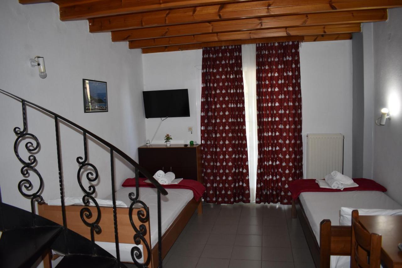 Galanis Studios And Apartments Platamonas Bagian luar foto