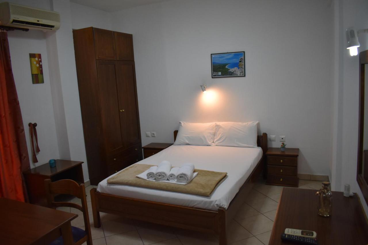 Galanis Studios And Apartments Platamonas Bagian luar foto